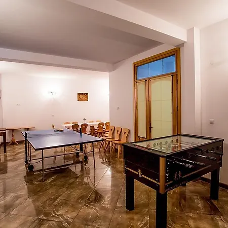 Pod Modrzewiami-3